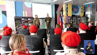 Герой России Альберт Зайнуллин провел урок мужества для юнармейцев