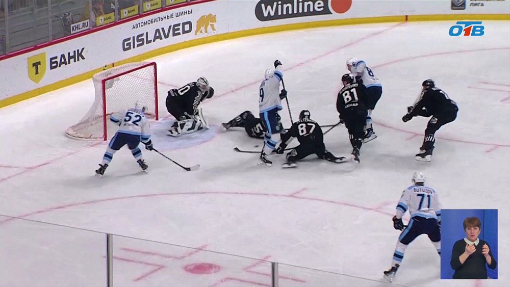 «Трактор» уступил «Сибири»