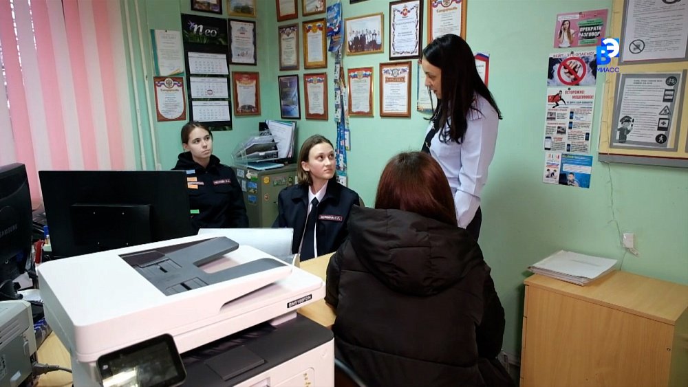 Миасские студенты познакомились с работой полицейских