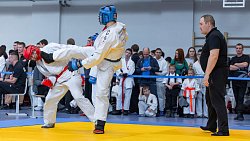 В Челябинске провели турнир по рукопашному бою в честь погибших на СВО летчиков