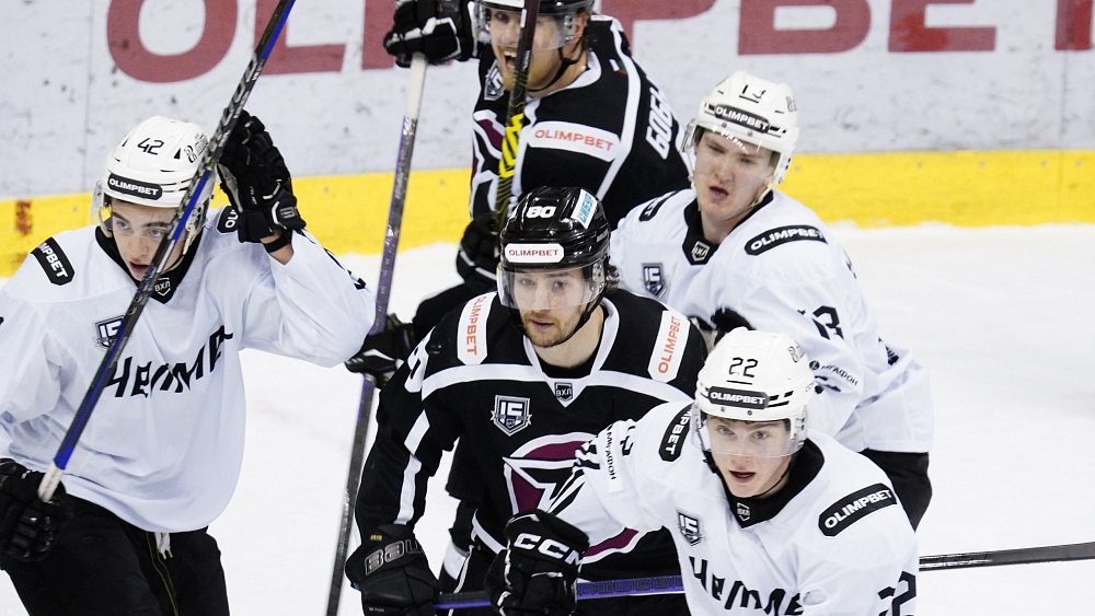 Хоккейный клуб «Челмет» стал грозой фаворитов в ВХЛ