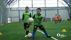 В Челябинске запустили крытый футбольный манеж на стадионе «Сигнал»