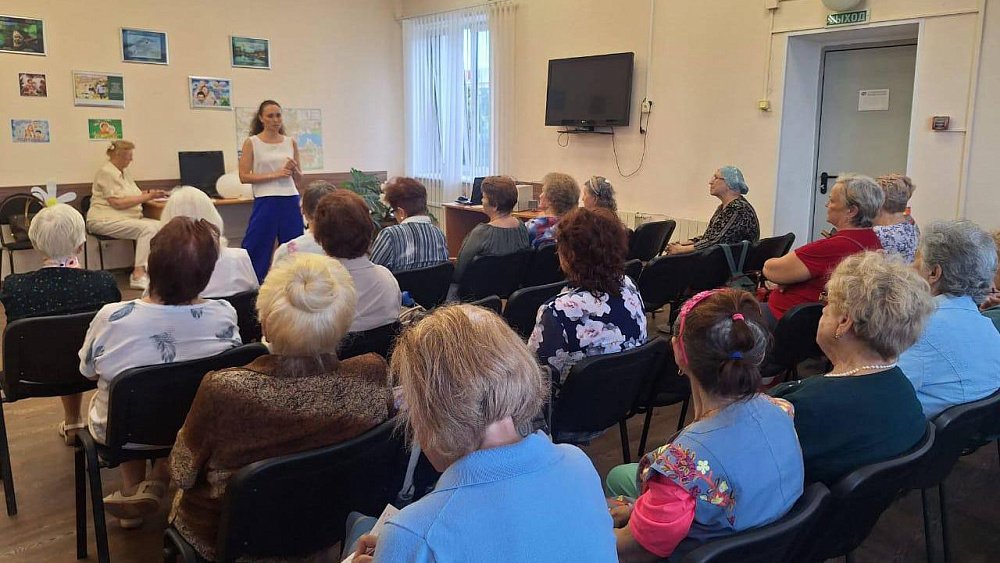 Нотариусы бесплатно расскажут челябинским пенсионерам о наследстве