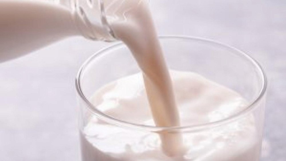 Два молокозавода в Челябинской области уличили в незаконном вводе в оборот 6 тонн продукции