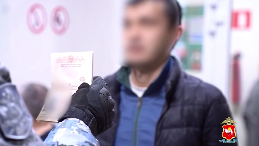 На Южном Урале за два дня выявили более 260 нарушителей миграционного режима