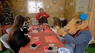 В доме Деда Мороза от телеканала ОТВ проводят мастер-классы