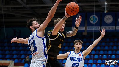 Баскетболисты клуба «Металлург‑Челбаскет» обменялись победами с «Русичами»