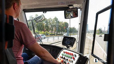 Водителям трамваев в Челябинске подняли зарплату на 10%