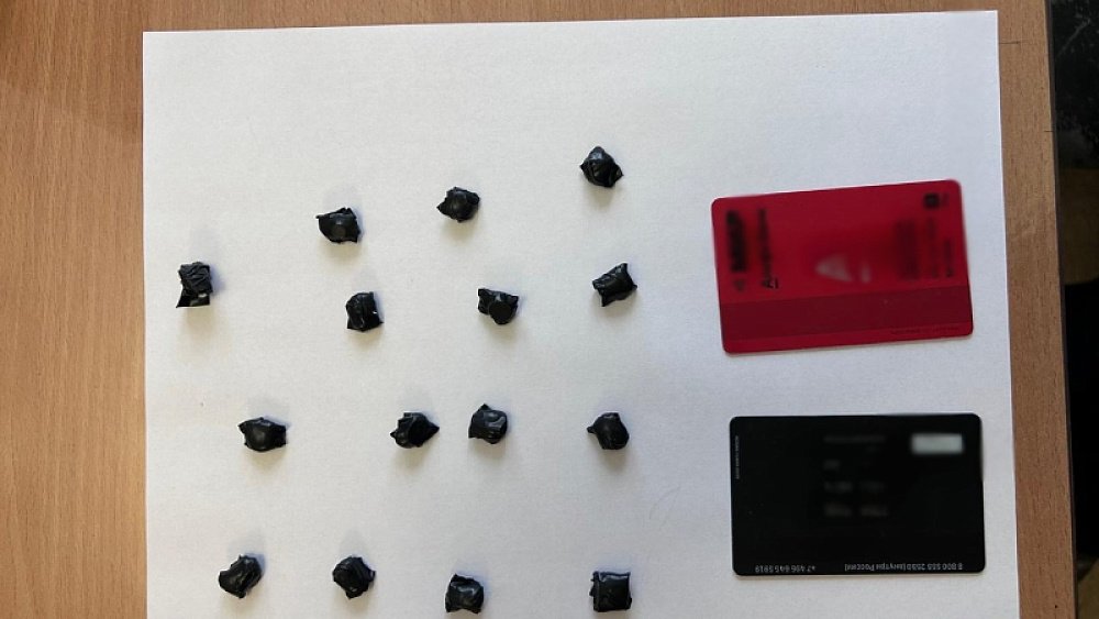 В Еманжелинске задержали двух сбытчиц героина