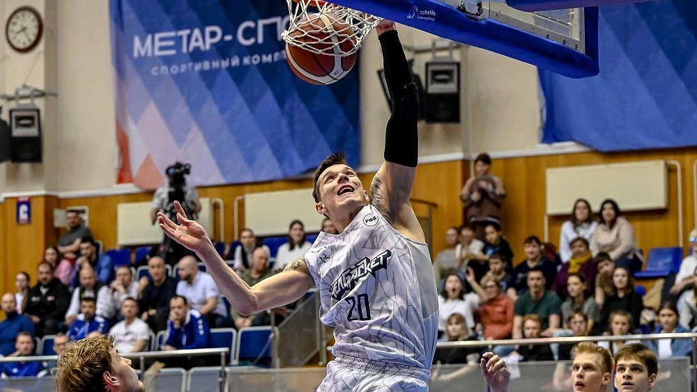 Баскетбольный клуб «Челбаскет» вернул в свои ряды форварда Даниила Кочергина
