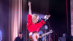 Певица Юта дала концерт для участников СВО в военной части Чебаркуля