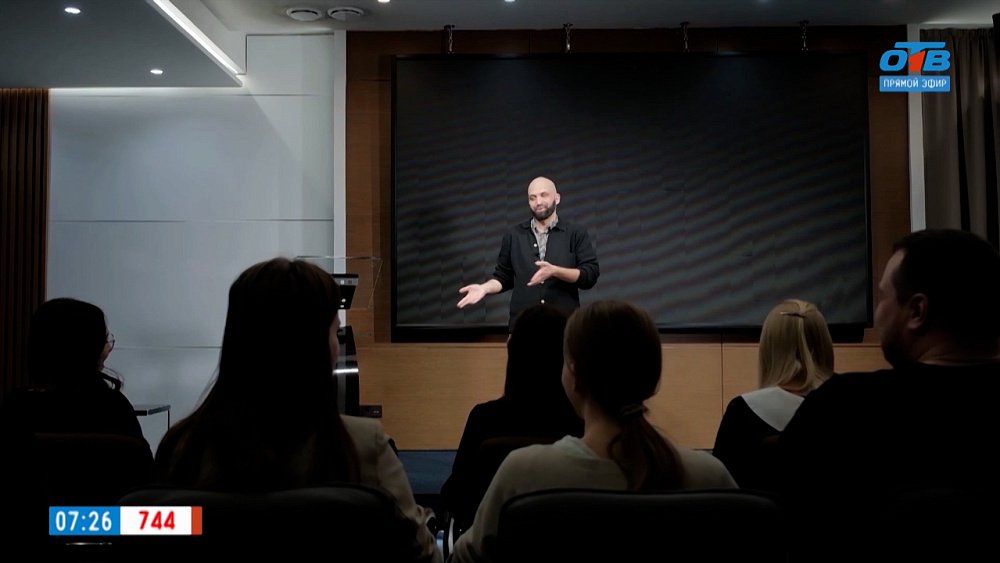 О том, как перестать бояться публичных выступлений, в рубрике «Психологика»