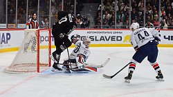 Хоккеисты «Металлурга» взяли реванш у «Трактора» в чемпионате КХЛ