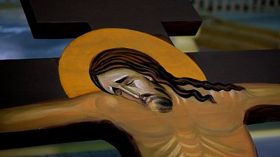 Художница из Миасса пишет образы святых