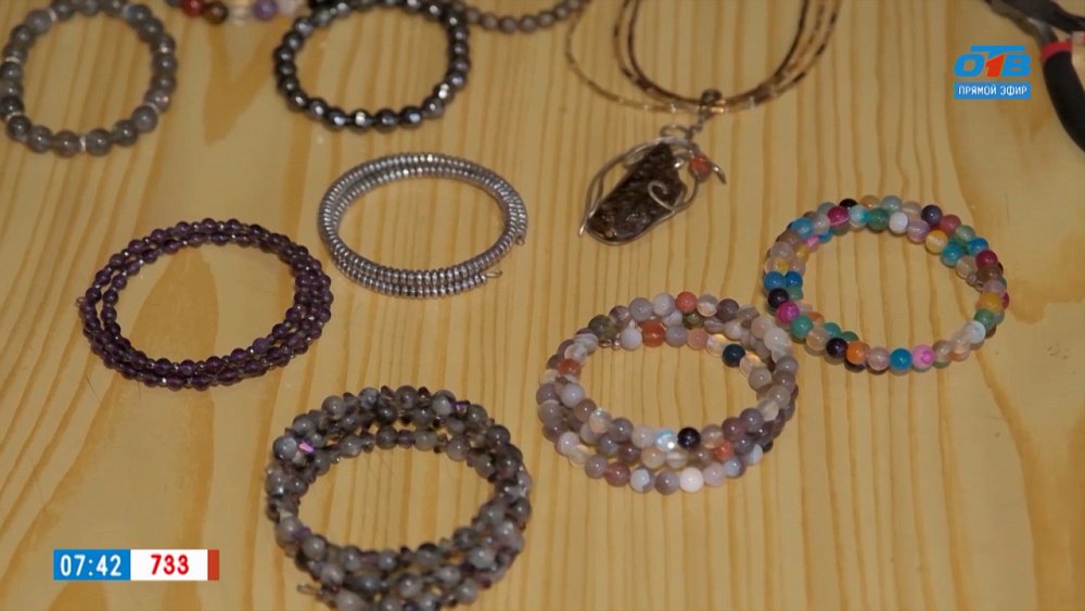 Катерина Нестерова о творчестве, мастерах и камнях в рубрике «Что в шкатулке?»