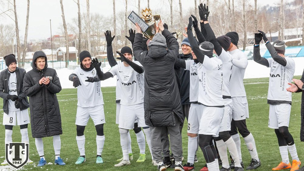 Четыре футбольные команды поборются за Кубок Владимира Хитрина в Миассе