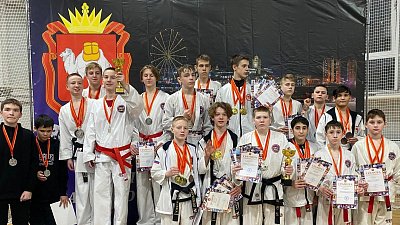 Тхэквондисты Челябинской области вошли в тройку призеров на чемпионате УрФО
