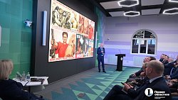 В Челябинск привезли книгу о становлении права в России