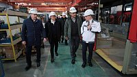Артем Жога и Алексей Текслер посетили Челябинский завод электротранспорта