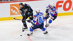 Хоккейный клуб «Трактор» разгромил «Ладу» в Челябинске