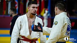 Стали известны еще 16 финалистов чемпионата России — 2025 по рукопашному бою в Челябинске