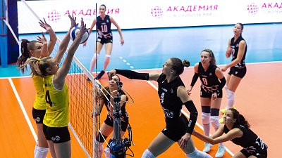 Волейбольная команда «Динамо‑Метар» уверенно победила «Ленинградку» в Суперлиге