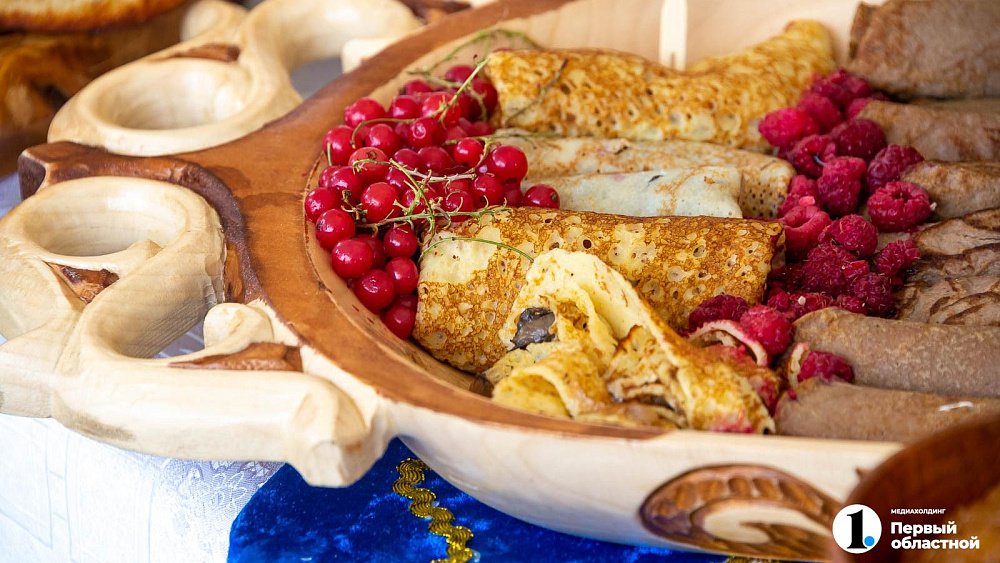 Южноуральцам на Масленицу предлагают отведать блины с гуакамоле, олениной и трюфелем