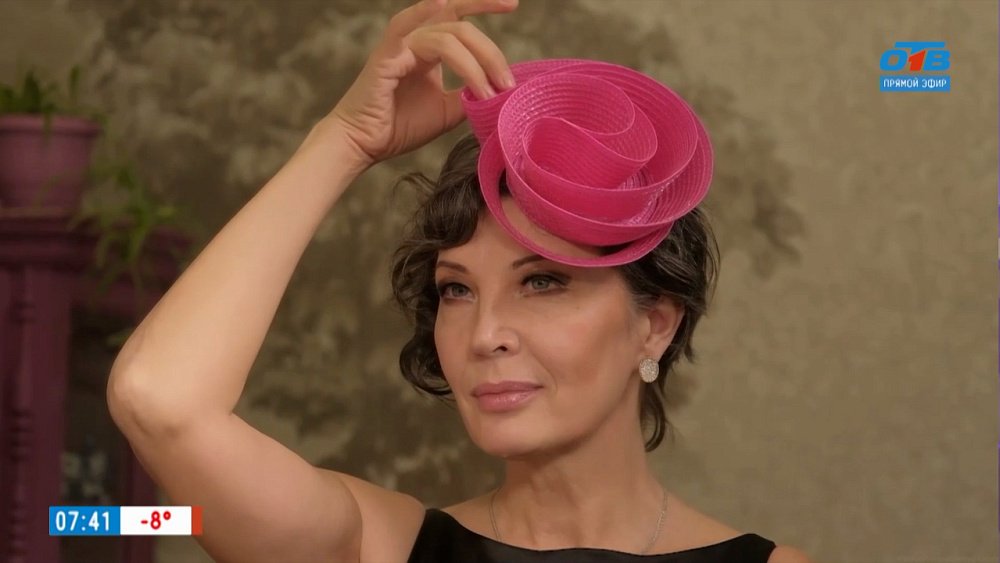 Ирина Боярэ и ее шляпки в рубрике «Браво, мастер!»