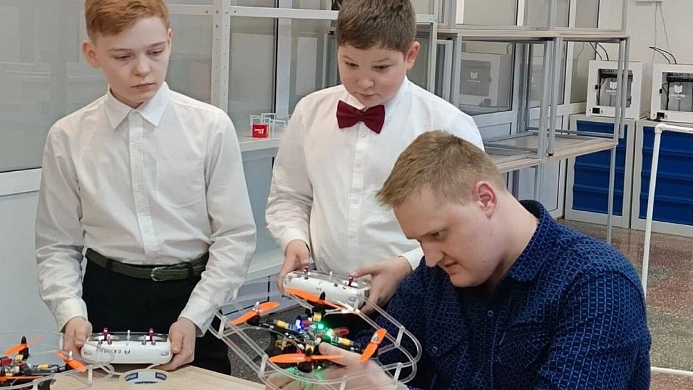 Челябинский радиозавод запустил проект для школьников по разработке БПЛА