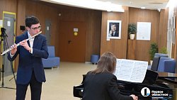 В Детской филармонии Челябинска открылась выставка памяти дирижера Адика Абдурахманова