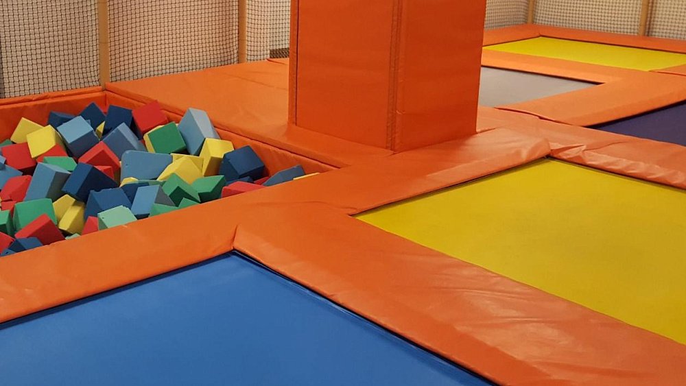 В Челябинске стартует суд над директором батутного парка, где разбил голову 8‑летний ребенок