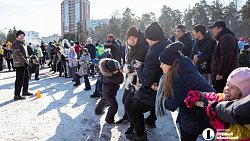 Массовые гулянья в честь Масленицы прошли в парках Челябинска
