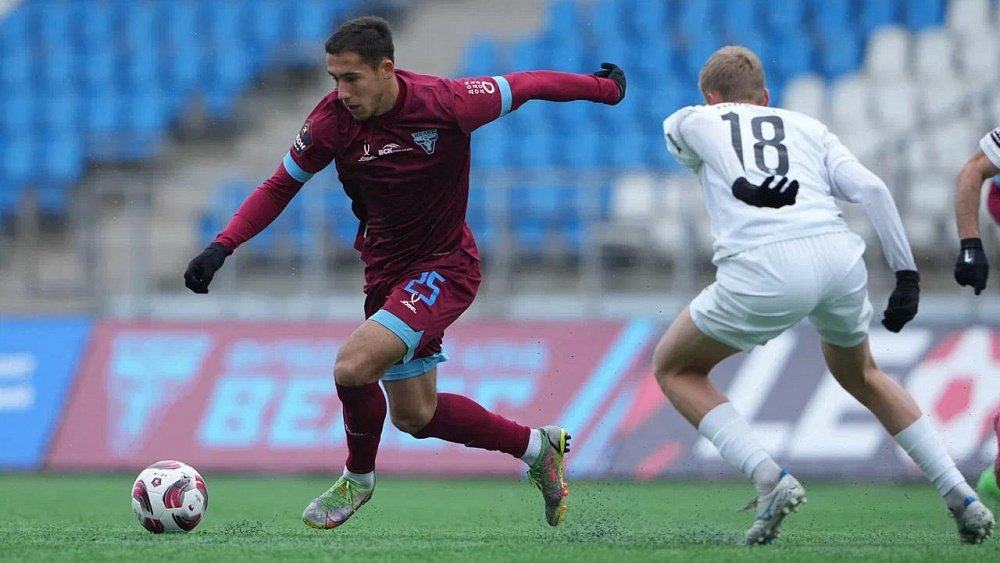 Футбольный клуб «Торпедо» с поражения стартовал в группе «Золото» Второй лиги