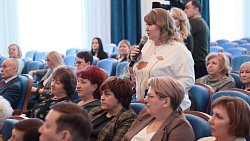 Почти 6 тысяч обращений приняли общественные приемные губернатора от южноуральцев в 2024 году