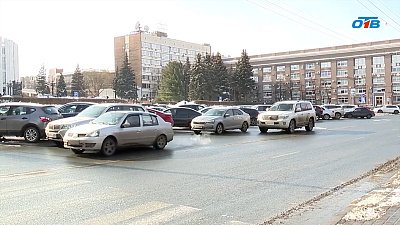 В Челябинске появятся первые платные парковки