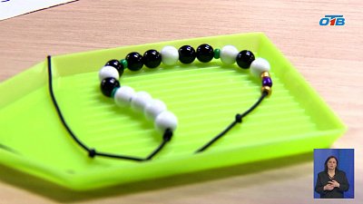 Юные челябинцы создают послания в стиле Азбуки Морзе