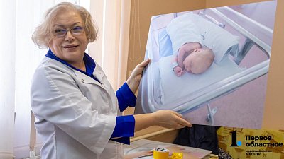 Саткинская больница получила снимки челябинских фотографов