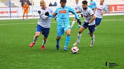 ФК «Челябинск» сыграл с «Ленинградцем»