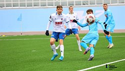 ФК «Челябинск» сыграл с «Ленинградцем»