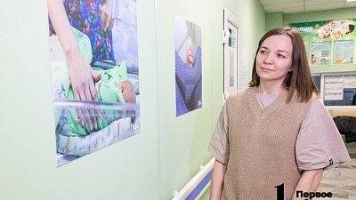 Больницу Каслей помогают украсить жители и челябинские журналисты