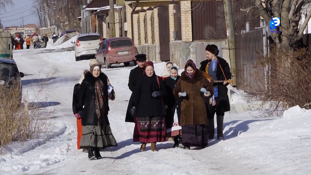 В Миассе прошел традиционный свадебный обряд сватовства