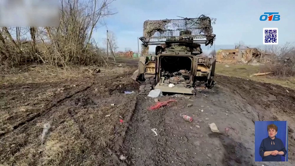 Денис Рыжий показывает, как освобождают село Погребки
