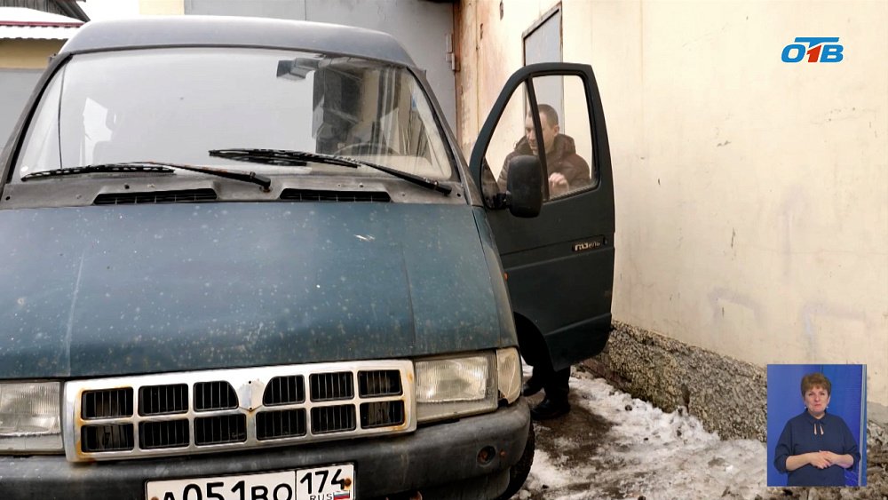 Машина Камерного театра будет помогать бойцам