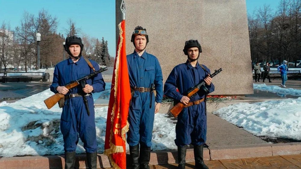 Челябинцы примут участие в реконструкции проводов добровольцев-танкистов на фронт