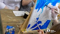 «Снеговики-добряки» привезли подарки в детское отделение челябинского психдиспансера