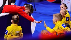 Команда «Синих» удерживает лидерство в гонке за Кубок Первого канала