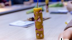 Аромасвечи и дыхательная гимнастика: семьи южноуральских бойцов СВО учат справляться со стрессом через творчество