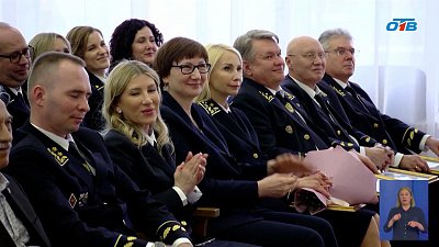 Алексей Текслер поздравляет КСП с 25-летним юбилеем