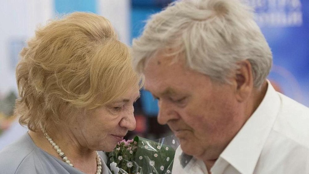 В Челябинской области названы первые 600 пар, которых наградят за долгое супружество