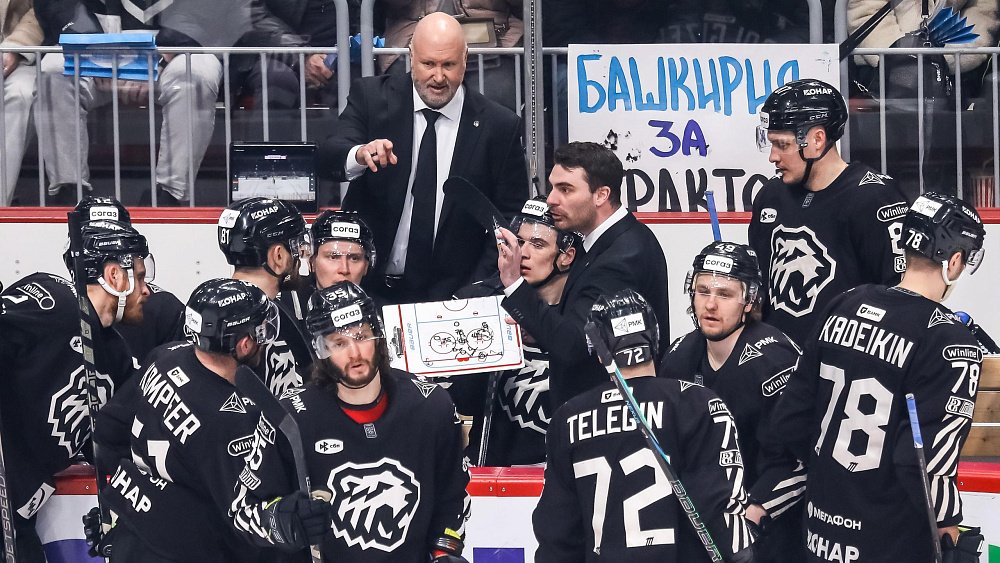Хоккейный клуб «Трактор» занял первое место на «Востоке» в чемпионате КХЛ